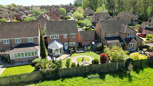 Sandstone Avenue Walton
